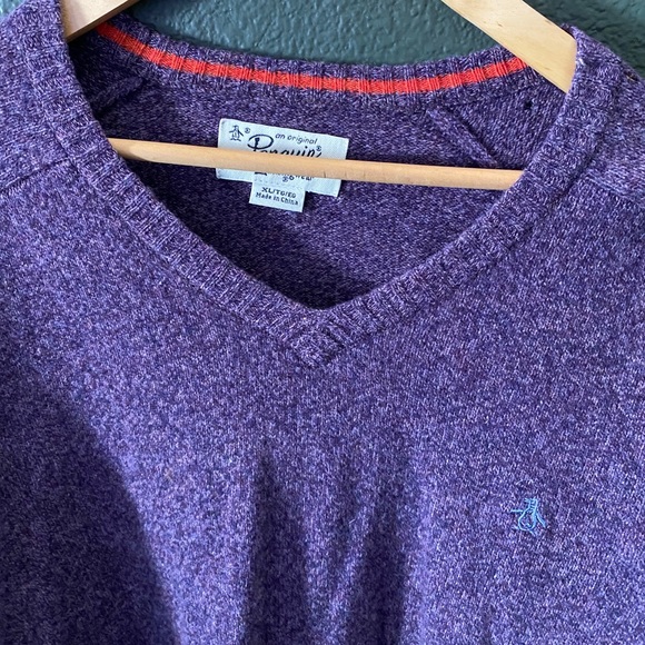 🔮Penguin light sweater🔮 - Picture 3 of 5